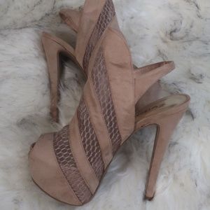 Zigi Girl Nude Stiletto Platform Shoes